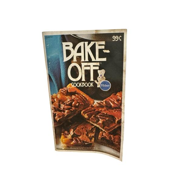 Pillsbury BAKE-OFF Cookbook: 100 Winning Recipes from Bake-Off # 26 -1975 USA - Picture 1 of 7
